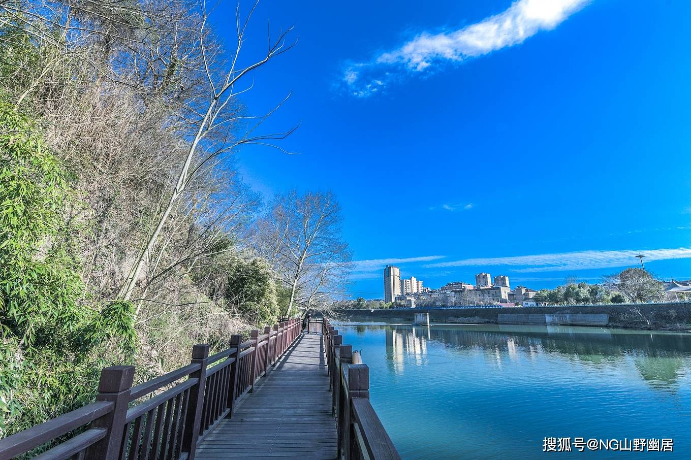 城西湖所在在国家级宁国经济技术开发区南山园区是一个拥有几百亿工业