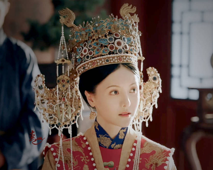 张芷溪早年出演古装剧的时候,认可度挺高的,很多造型也很好看.