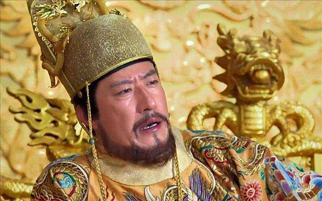 皇帝担心傻儿子不够聪明派妃子去试探妃子我有了