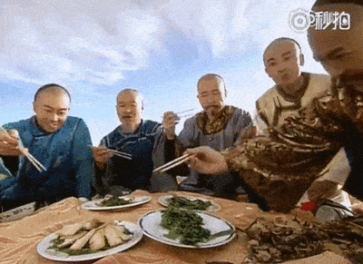 比起一人一份的西餐