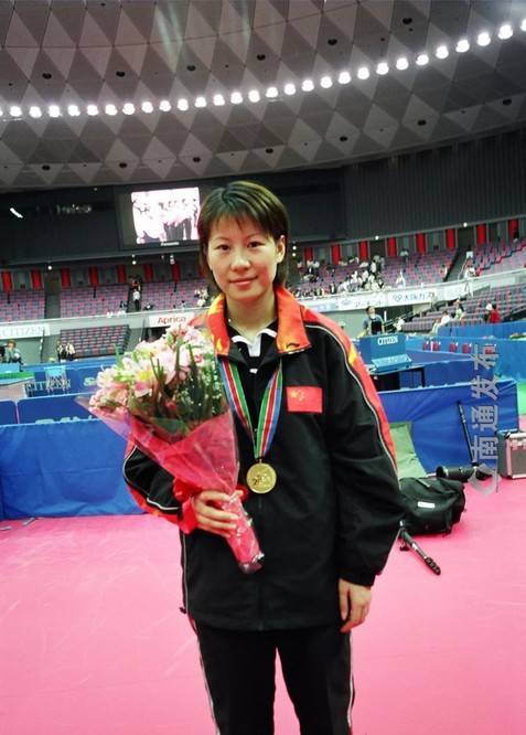 曾经的奥运会冠军,如今年近45岁,退役后很是幸福_李菊