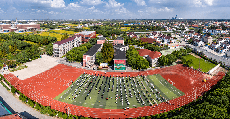 龙泉学校位于山阳镇华山路106号(即:原山阳中学校舍,将于2021年7月