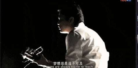 凤凰传奇因互相取舍才促成了共同的辉煌;而筷子兄弟也因尊重对