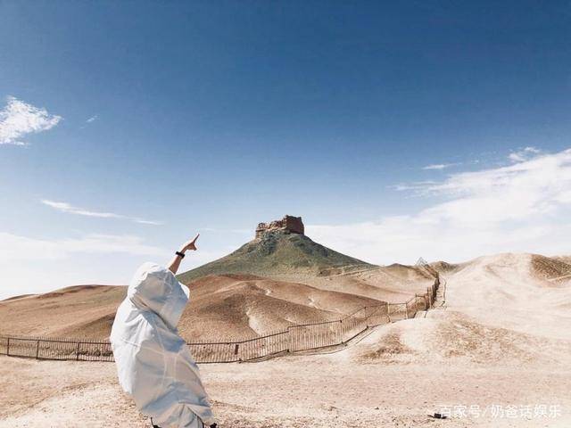 《敦煌:生而传奇》:冯小刚带你感受中华文化千年传承