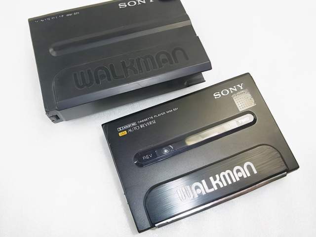 1980年代的索尼walkman放现在随便复刻一台应该都够潮