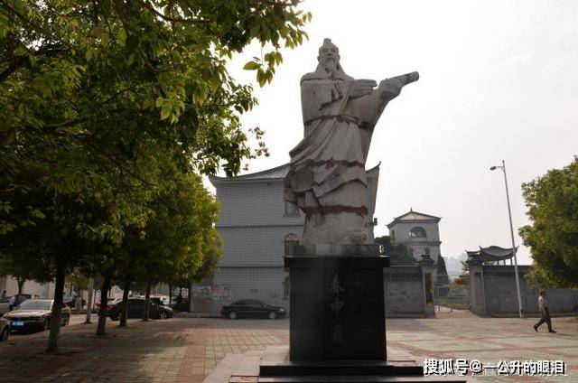 原创此贵族的老婆怀孕,他大舅子却说:将你老婆献给国王!产生一成语