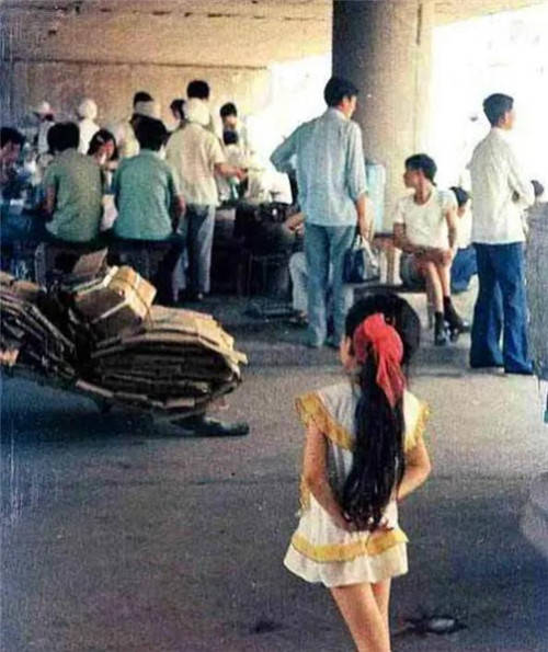 原创香港剖腹取子案:女子自己生不出孩子,便残忍剖开孕妇肚子夺子
