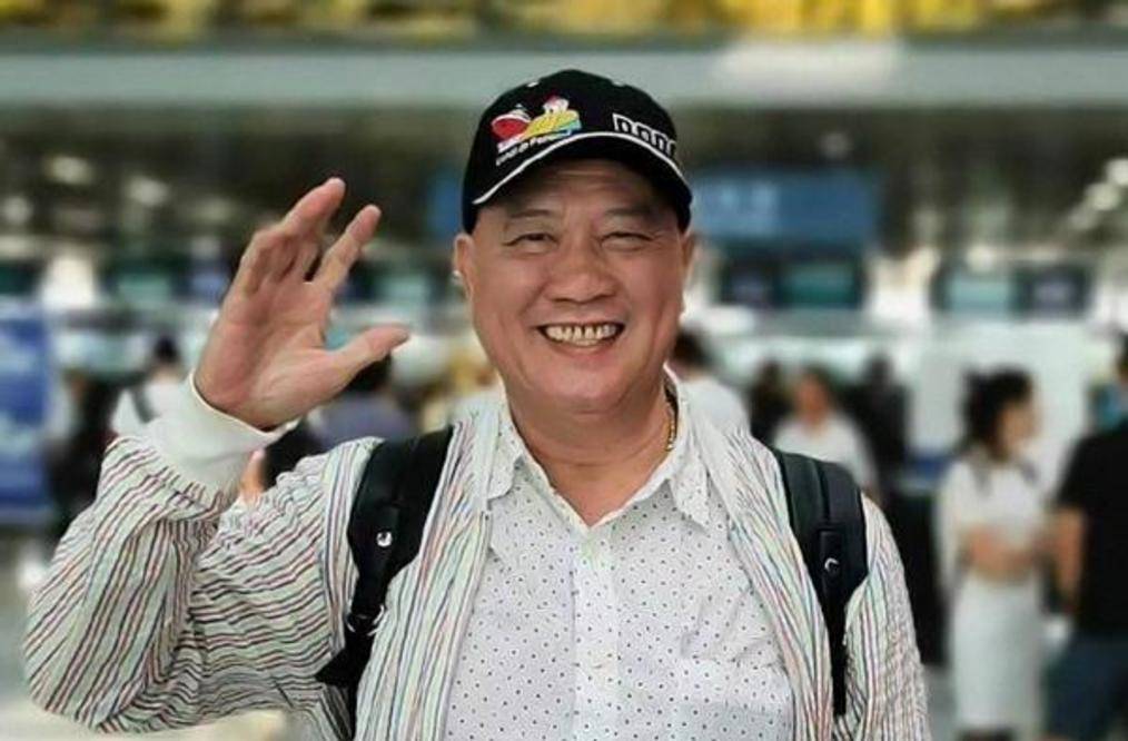 63岁万梓良送别袁隆平画面曝光,面带微笑遭吐槽?