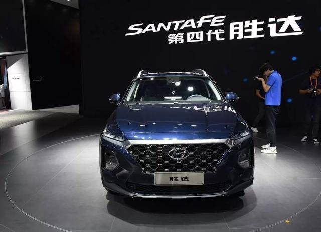 现代全新suv亮相,外观比途观还霸气,配7座车型