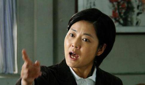 农村一姐王茜华的表演路女主角两次被抢后凭农村剧得以走红