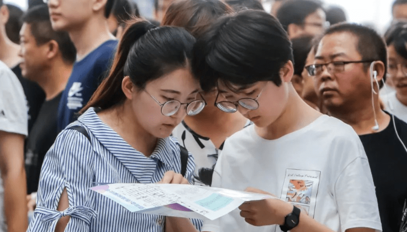 "大学"和"学院"有何不同,事关未来发展,可别傻傻的不