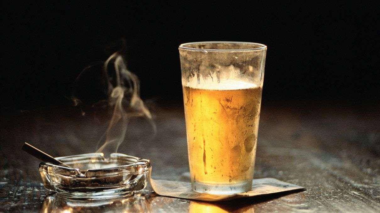 可是,除了抽烟,喝酒以外,我们的生活中还充斥着大量的不确定因素.