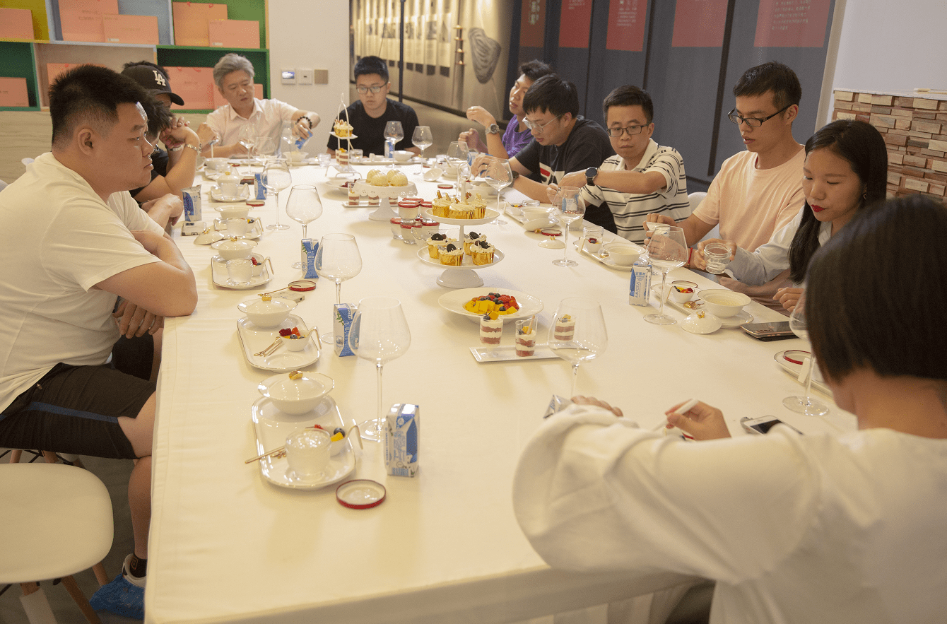 十余年沉淀,品鉴燕窝代工厂向心力:是以人为圆 以时代为轴!