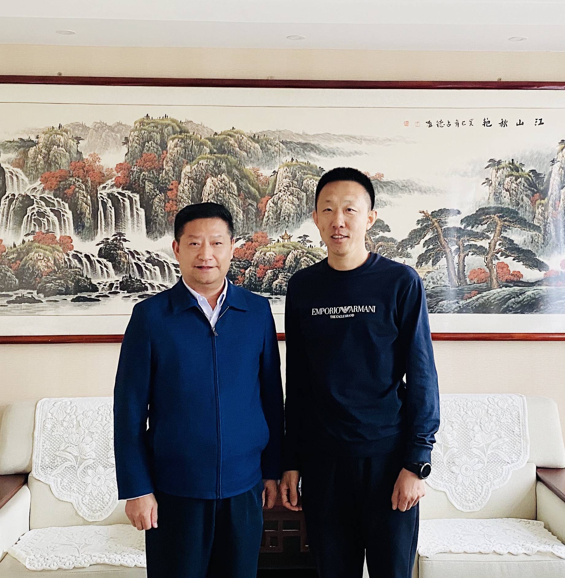 单恒伟秘书长考察河北德盛集团公司,并与董事长张泽辉亲切交流