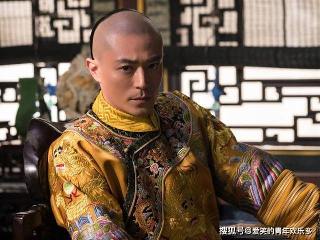 也就是说,乾隆继位后,永璇的生母嘉妃是非常得宠的.
