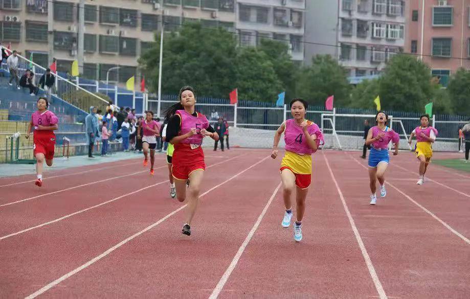 邵阳县2021年中小学生田径运动会在石齐学校胜利闭幕