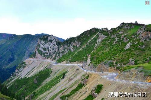 原创伊昭公路,新疆最险的公路风景不输独库公路