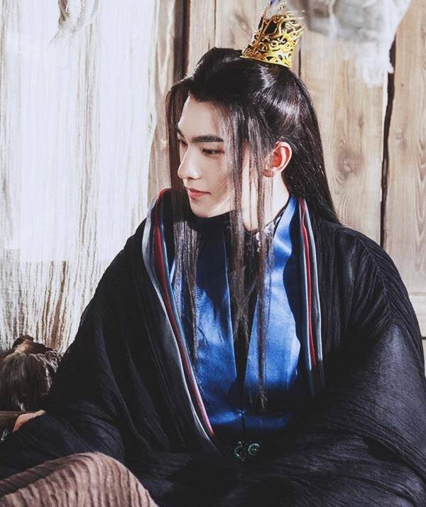原创盘点古装超帅的男星鹿晗龚俊杨洋上榜冷门短剧男主角意外爆红