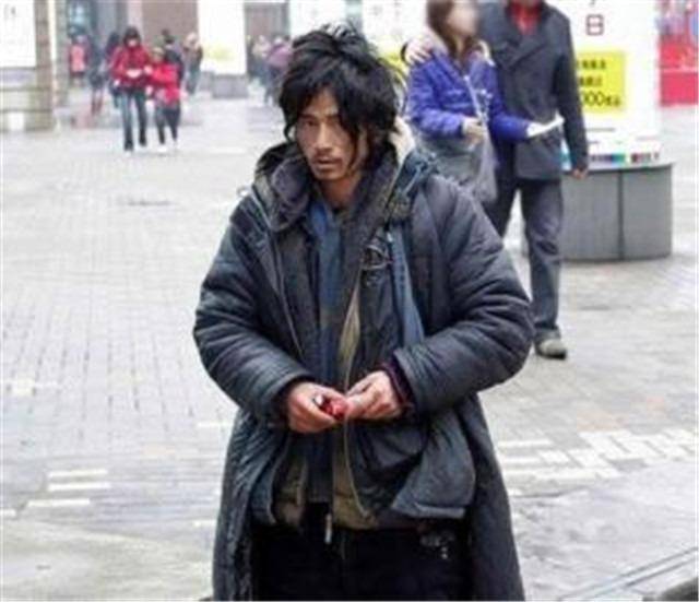 "犀利哥"程国荣不一样的人生,他的故事远比你想得更精彩!