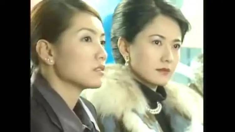 这些女明星压根没有年轻过,出道就是阿姨大姐风_俞飞鸿