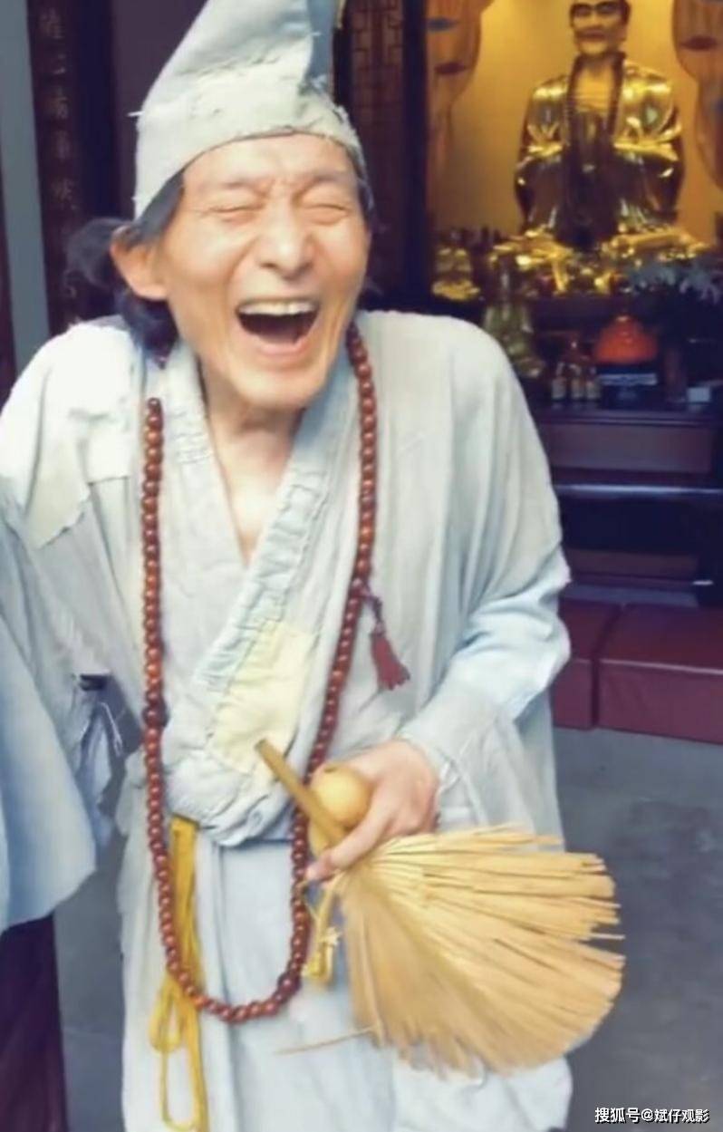 游本昌52岁演济公晚年卖房出家赔光家产人生比剧本精彩
