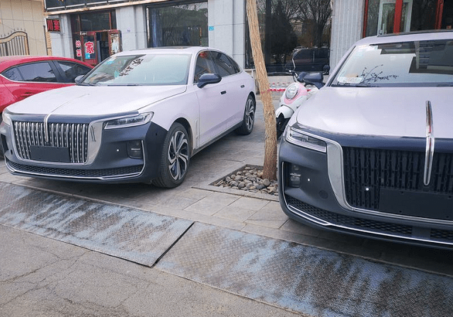 全新一汽红旗h9现身,配空气悬架 方向盘记忆_搜狐汽车