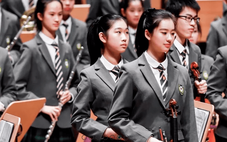 ibpyp/igcse/ibdp校服颜值:★★★★★校服颜值评价:协和校服款式多样