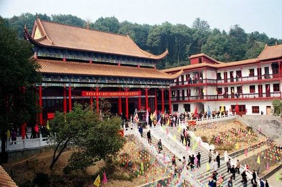我国南方最大的生态主题庄园,冬暖夏凉温润宜人,位于衡阳_景区_风景