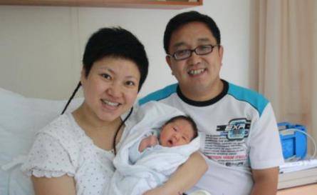 句号的现任老婆是郭雅丹,外号叫丫蛋.