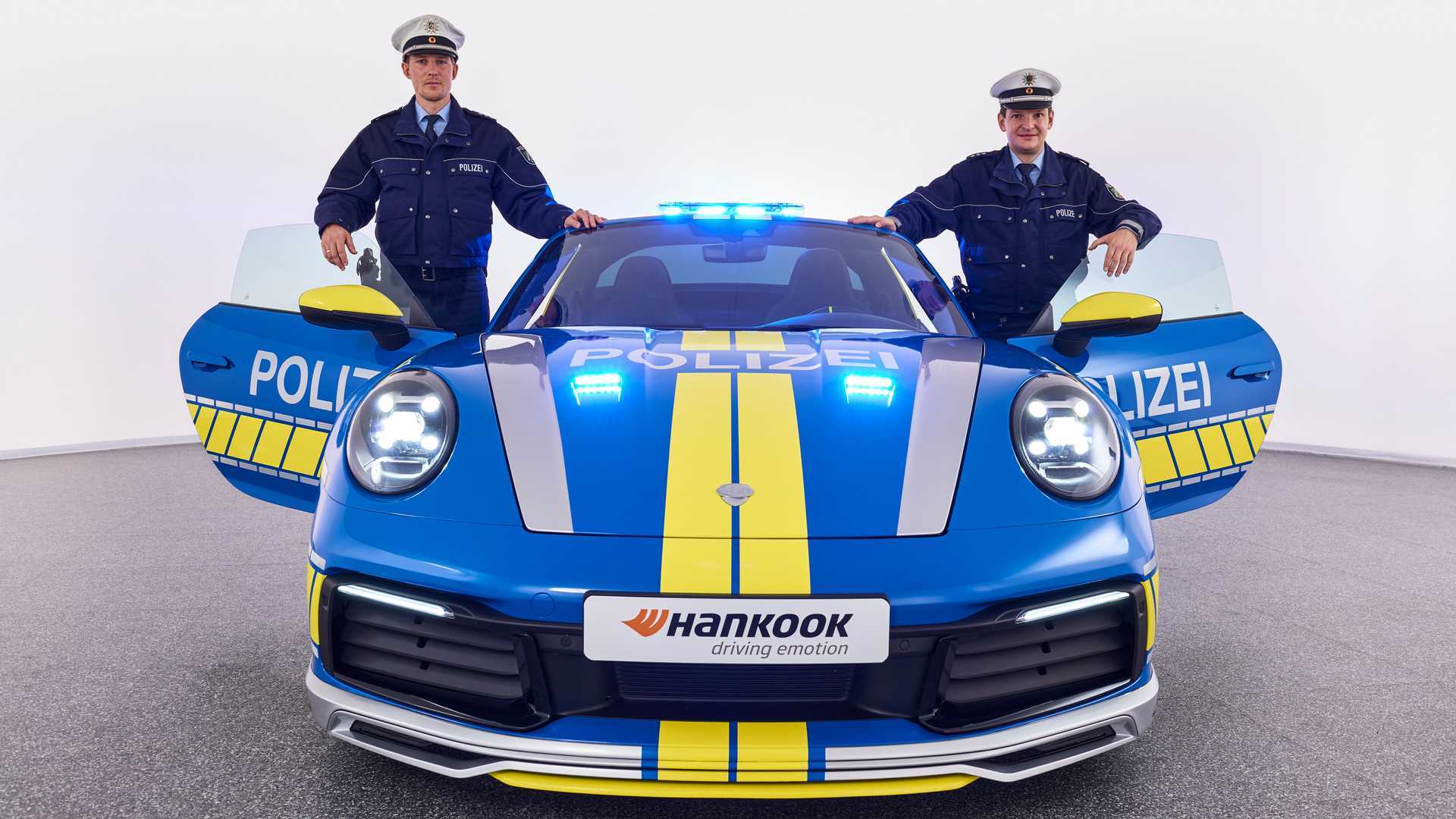 假的techart保时捷911 targa 4警车!促进德国改装安全