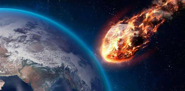 流星撞地球,绿色和蓝色火焰耀眼,燃烧分解坠地面,现场