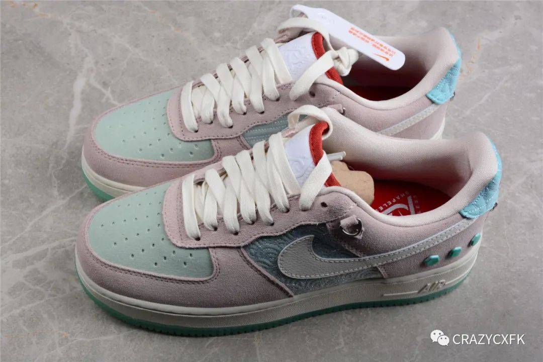 耐克虎年玉粉空军一号nikeairforce1shapelessformlesslimitless