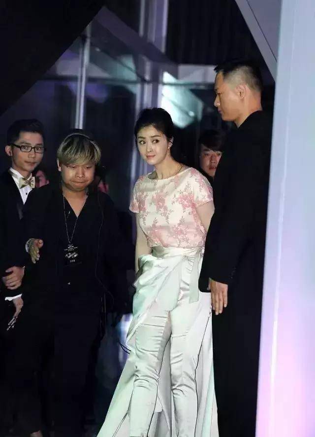 蒋欣和孙俪同框出现两个人的气质怎么相差这么多呢
