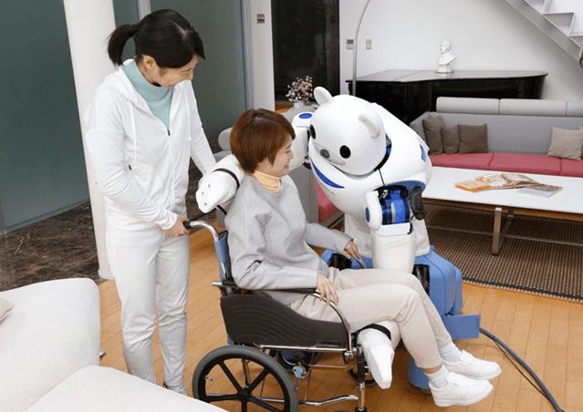 智能护理机器人成为失能老人新型护工这个靠谱
