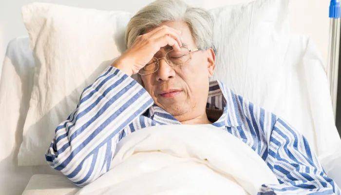 今天带姐姐去区妇幼保健院验孕一个月b超早孕血hcg和b超单检测出抑郁