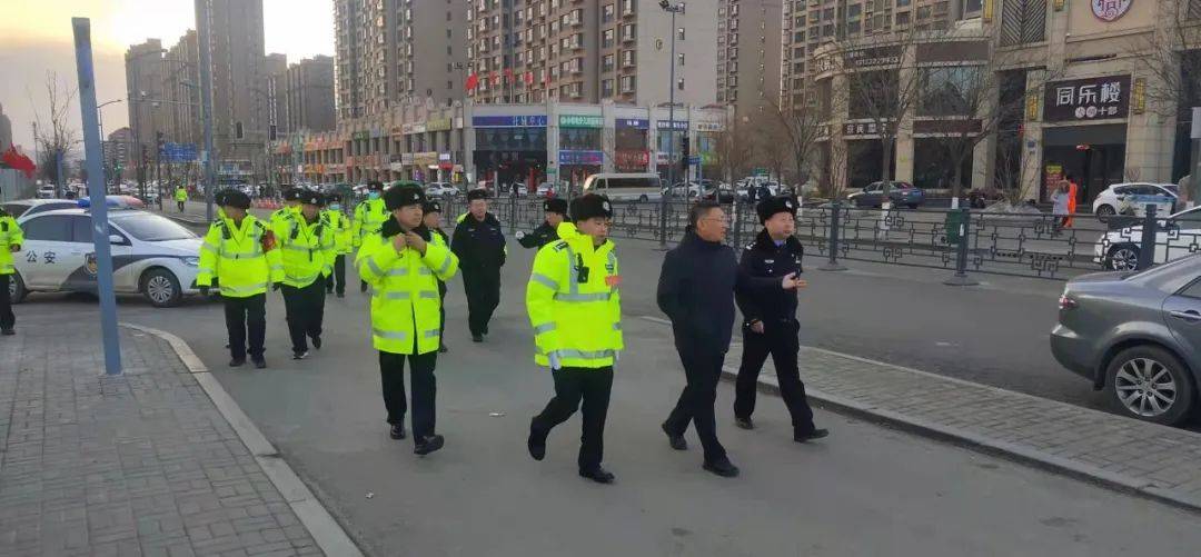 【大同市交警支队】杜小军支队长调研指导大同市实验小学周边交通安全