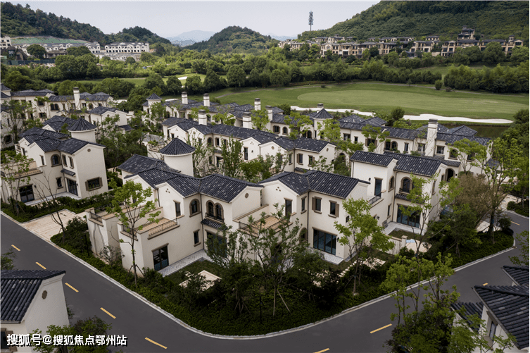 安吉绿城龙王溪售楼处电话?绿城龙王溪售楼处火了位置