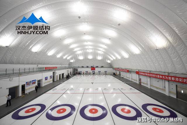 气膜滑雪馆给你带来意想不到的惊喜