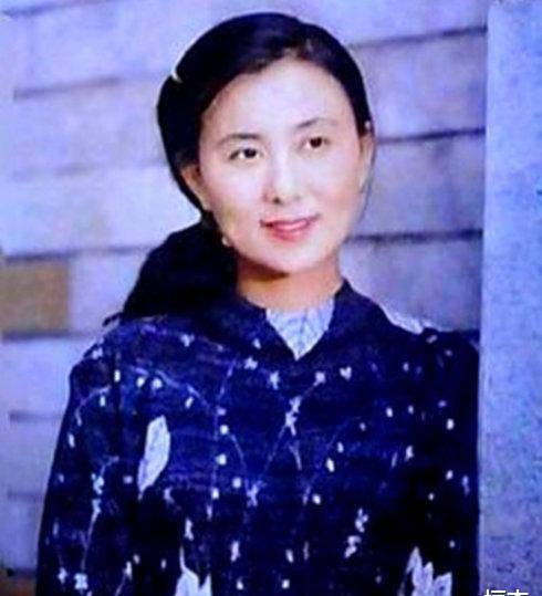 "著名导演"陈国军,婚内出轨刘晓庆,前妻的做法让他们