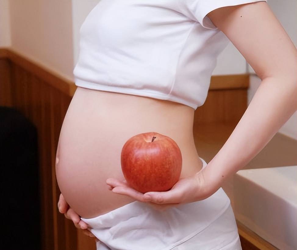 孕期最好管住嘴,4种食物孕妈别再吃！生出的娃可能会＂低智商＂