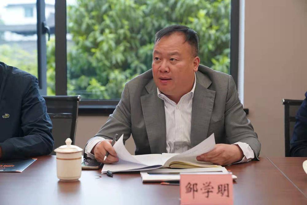泸州市2022年白酒产业媒体恳谈会在泸县召开_发展_邹学明_朱大清