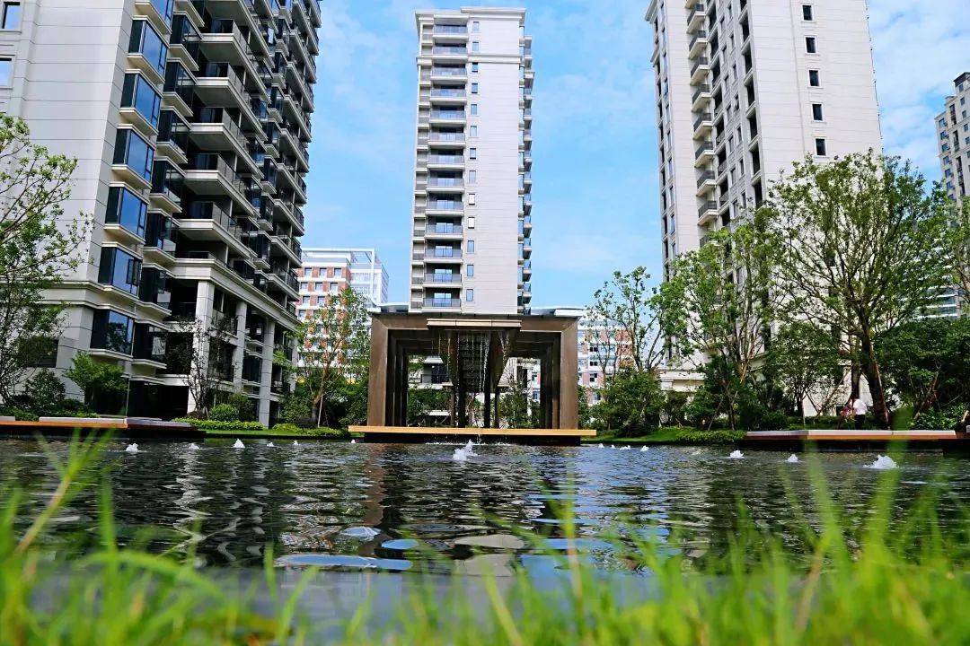 瞰云境园,品晶幕建筑之美——苏嘉云境园毛坯新品高光上市_嘉兴_房产