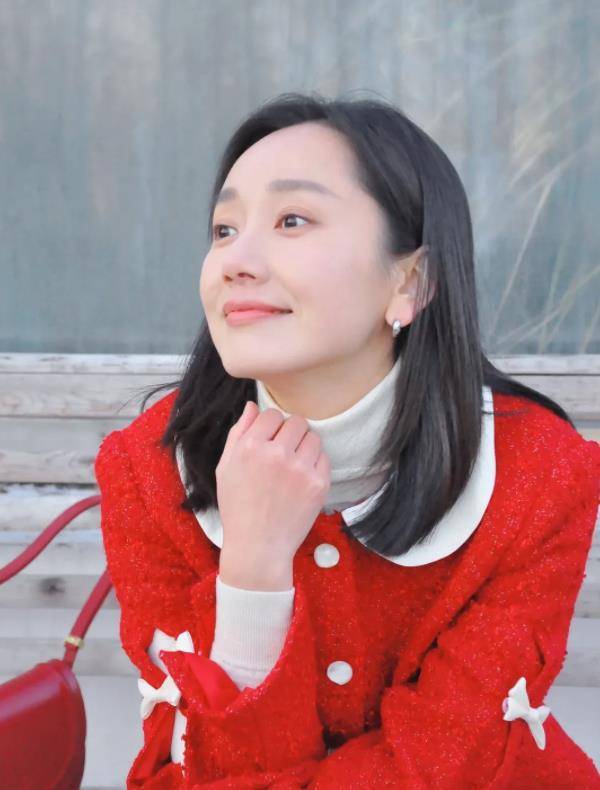 被称"小周迅",和谭松韵是闺蜜,演技精湛,今凭借《心居》出圈_董晴