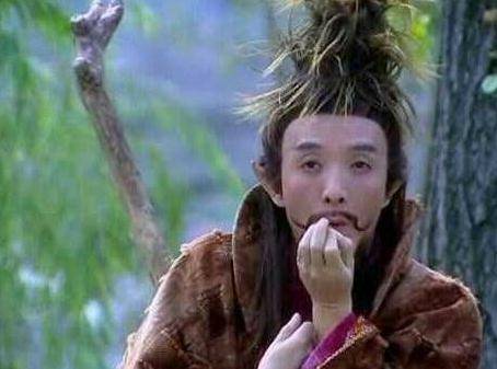 51岁"扫把星"近照帅翻,半辈子反派戏火人不火,声称想要成葛优_刘波
