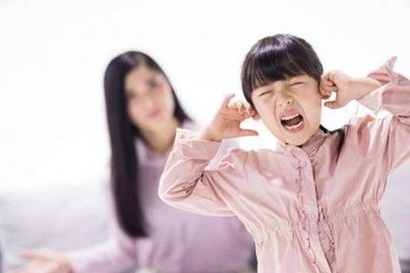 想要娃将来感恩孝顺,家长要了解贝勃定律_父母_感觉_朋友