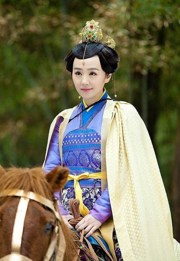 《江山风雨情》--乐安公主这是习雪2003年的作品,也