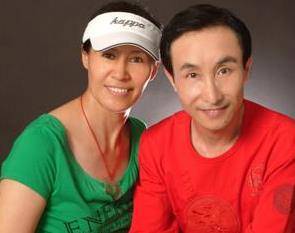 63岁巩汉林近照曝光骨瘦如柴因赵丽蓉一句话从春晚消失