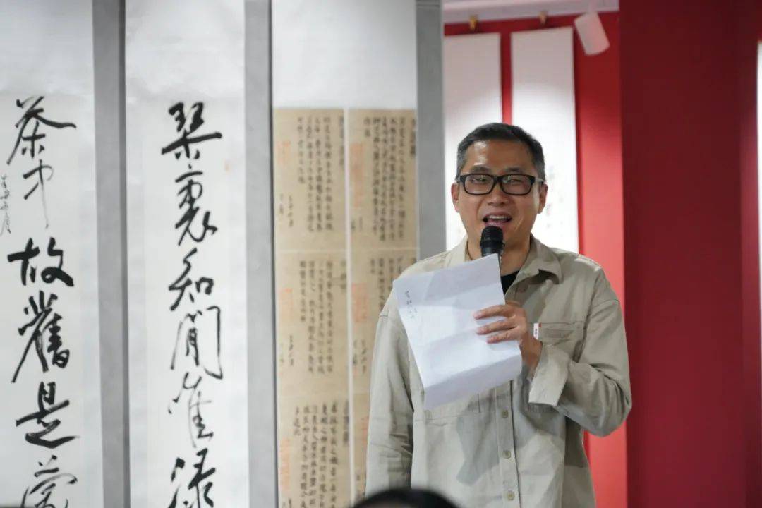 中国书法家协会注册教师,参展书法家—李朋儒先生主持开幕式嘉宾