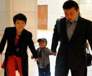 邓亚萍夫妇现状,经过二十年转型打拼,现如今都成商界