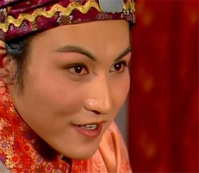 有个细节令人质疑_贾蓉_父亲_生日
